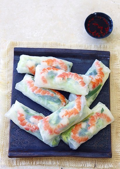 Роллы с рисовой бумагой в домашних условиях рецепт с фото Роллы с рисовой бумагой в домашних условиях рецепт с фото